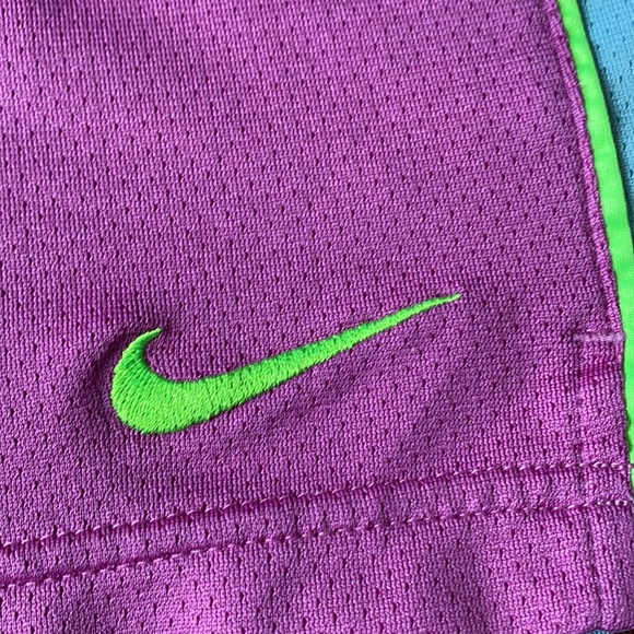 Nike shorts - Picture 2 of 6